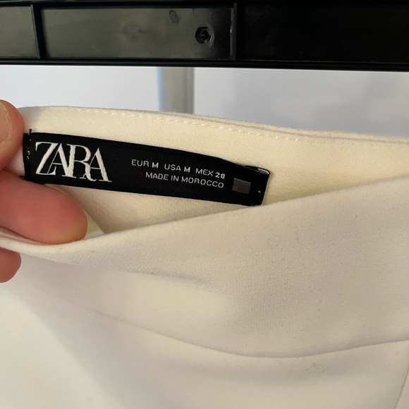 White skort WORN ONCE - Picture 4 of 4